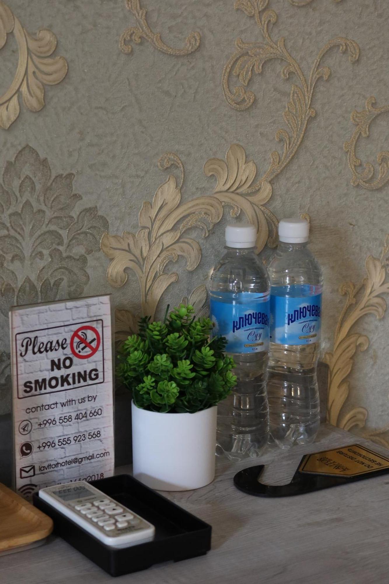 Lavitor Hotel Bishkek Exteriör bild