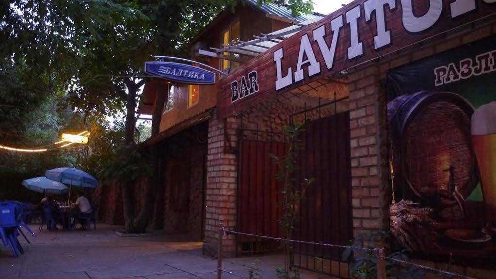 Lavitor Hotel Bishkek Exteriör bild